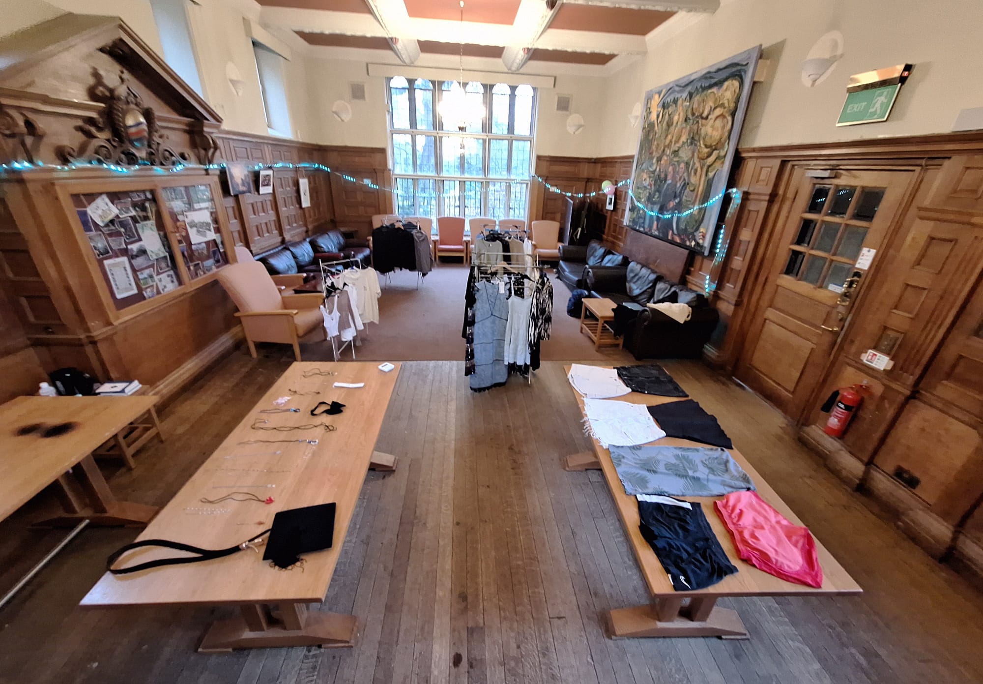 Second-hand clothes sale at JCR