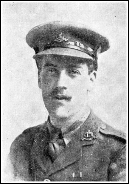 Captain Robert Clement PERKS (1913) - Photo: courtesy of Craven Community Projects Group/Craven’s Part in the Great War - www.cpgw.org.uk Captain Robert Clement PERKS (1913) - Photo: courtesy of Craven Community Projects Group/Craven’s Part in the Great War - www.cpgw.org.uk