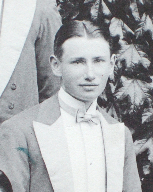 believed to be Carl Friedrich Lothar VON WURMB (1912) - Photo: from a group photo of members of the Myrmidon Club, 1914 believed to be Carl Friedrich Lothar VON WURMB (1912) - Photo: from a group photo of members of the Myrmidon Club, 1914