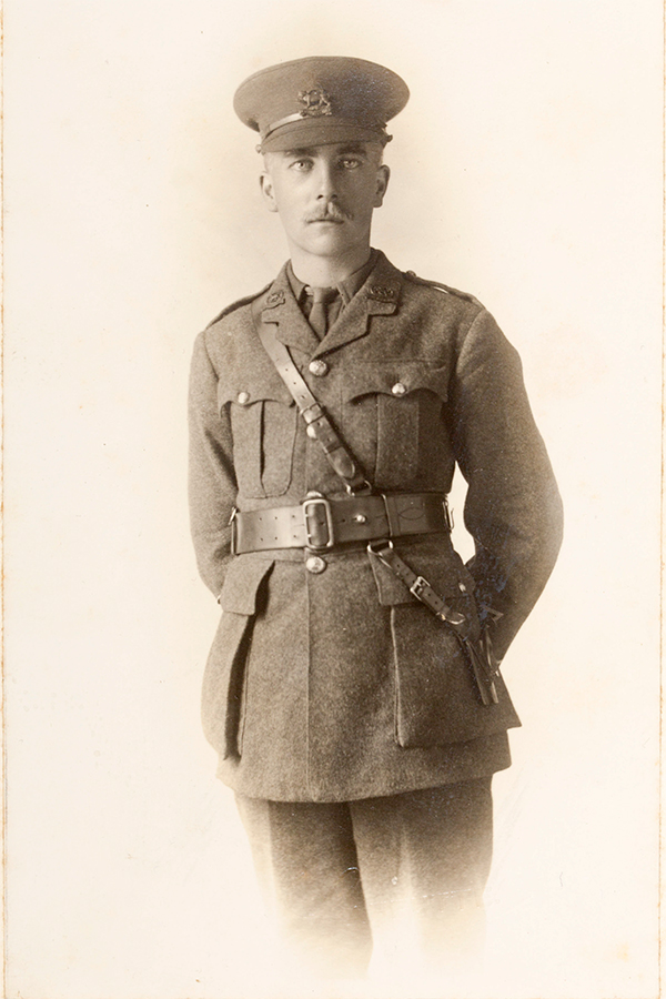 Second Lieutenant Richard HUTTON (1910) - Photo: © Marlborough College Second Lieutenant Richard HUTTON (1910) - Photo: © Marlborough College