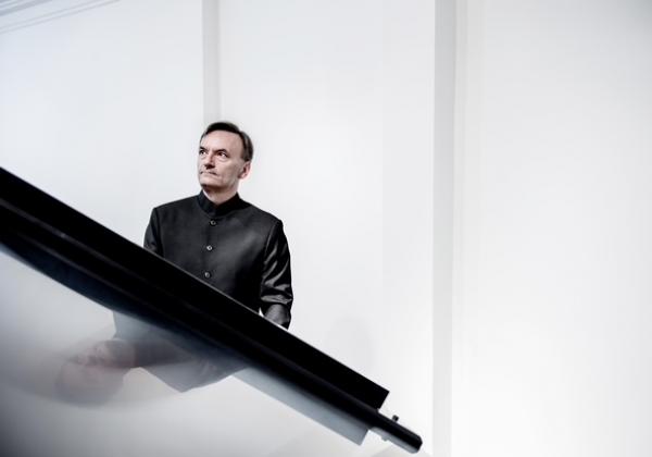 Sir Stephen Hough