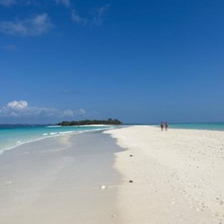 Nosy Iranja beach - Photo: ©Anne Irving Nosy Iranja beach - Photo: ©Anne Irving